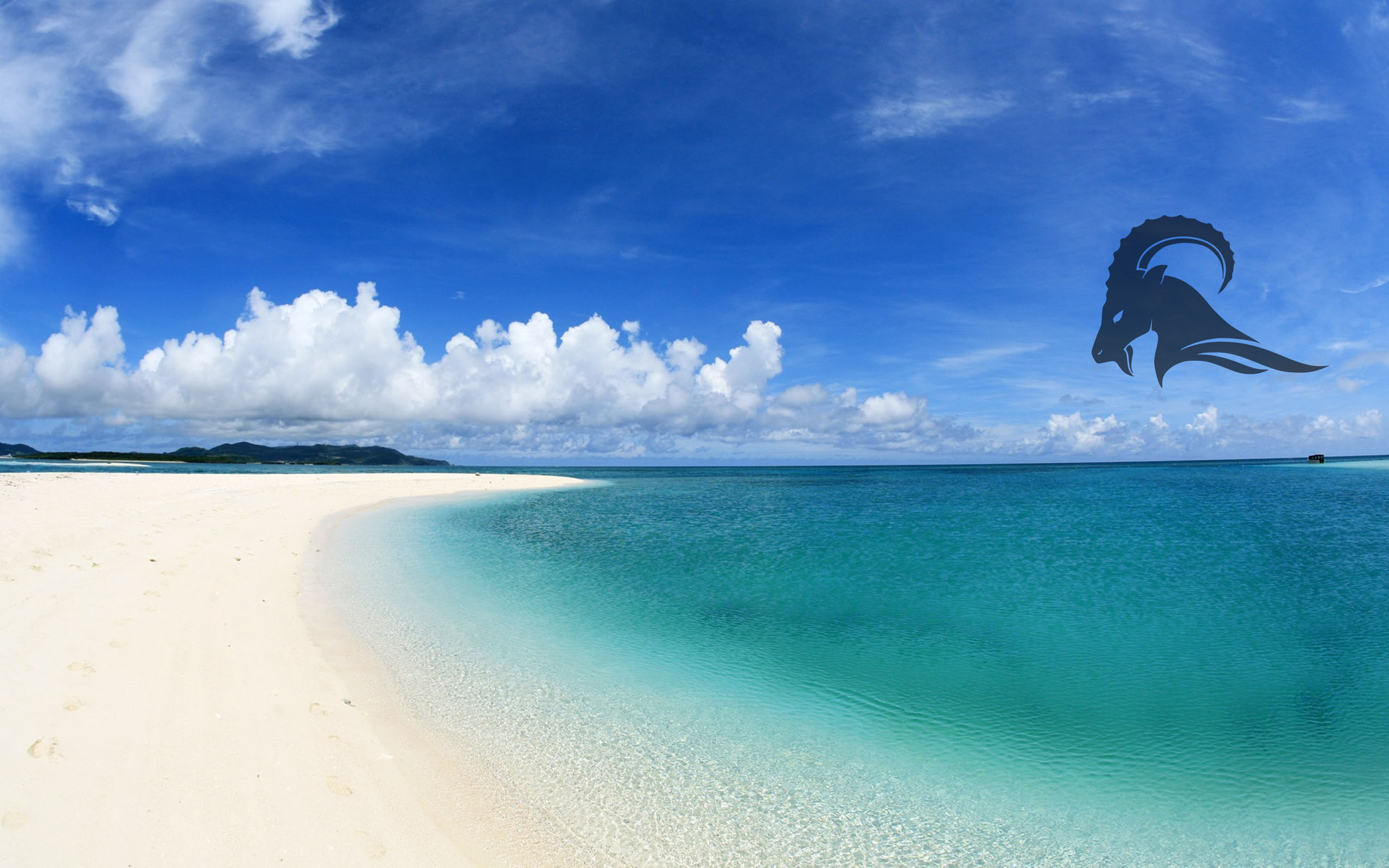 Ocean is beautiful. Карибское море голубая Лагуна. Фоновый рисунок для рабочего стола море. Красивое море. Лазурное море.